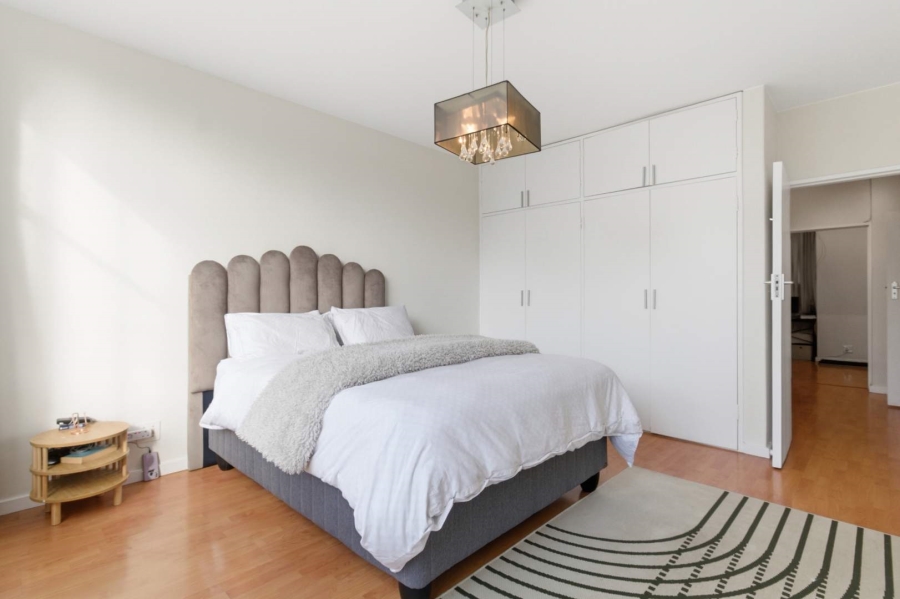 2 Bedroom Property for Sale in Green Point Western Cape